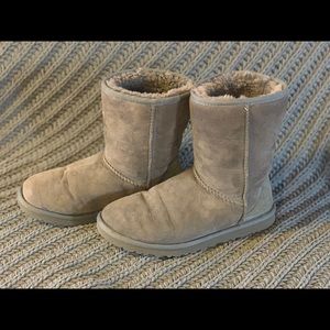 Women’s Short UGG
